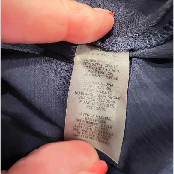 Sioni Navy Blue Two Piece Blouse Sheer Cami - Picture 9 of 10